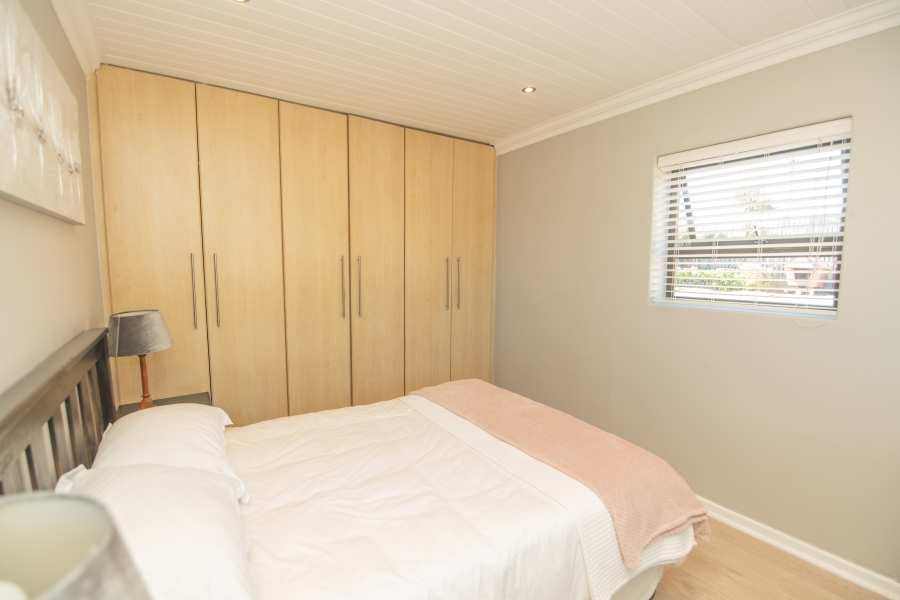 4 Bedroom Property for Sale in Clarendon Marine Eastern Cape